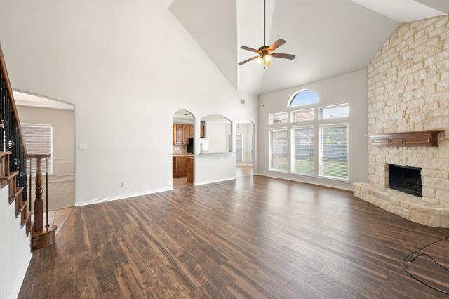 Building Photo - 121 Monticello Dr