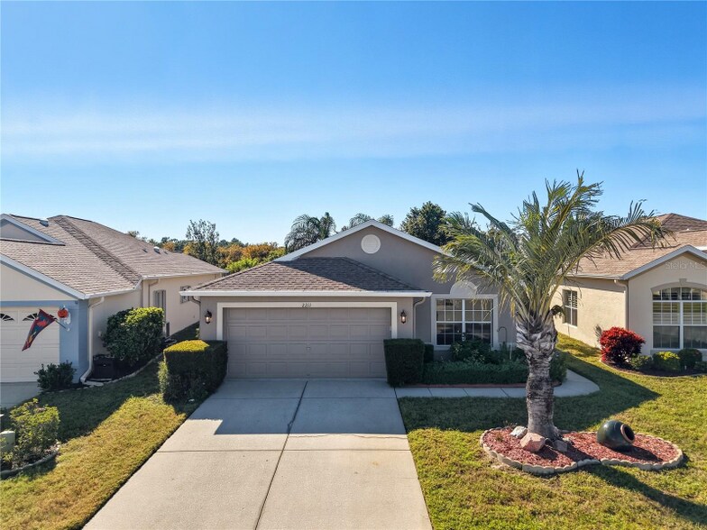 Primary Photo - 2211 Pleasant Hill Ln