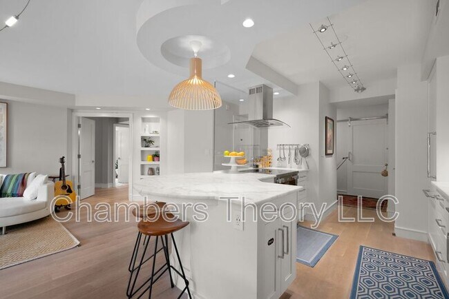 Building Photo - 2100 Langston Blvd.
