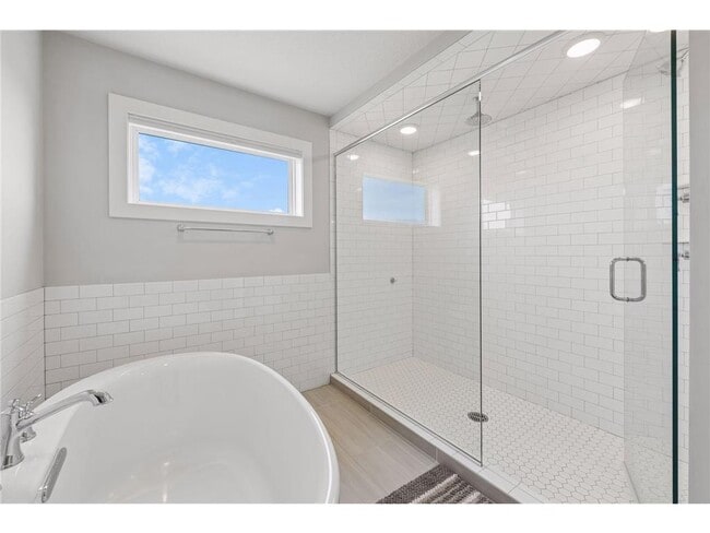 Building Photo - 4392 Millstone Dr
