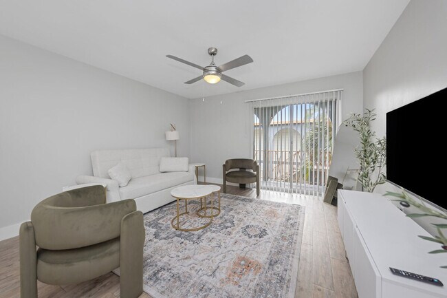 Building Photo - 4403 W Cleveland St