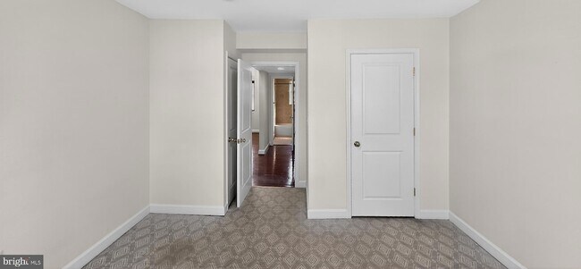 Building Photo - 5405 9th St NW