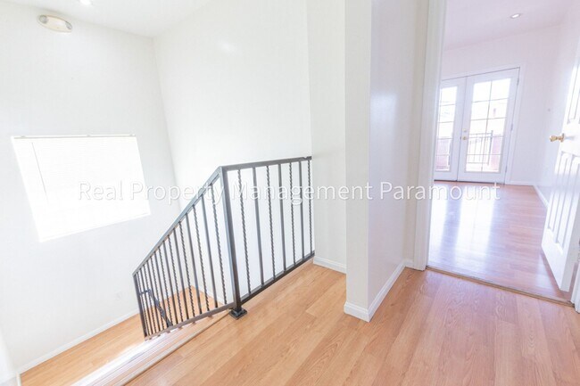 Building Photo - 3248 W 111th St