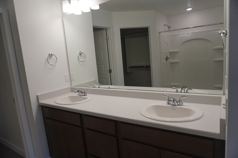 Building Photo - 4250 Bromwell Ct