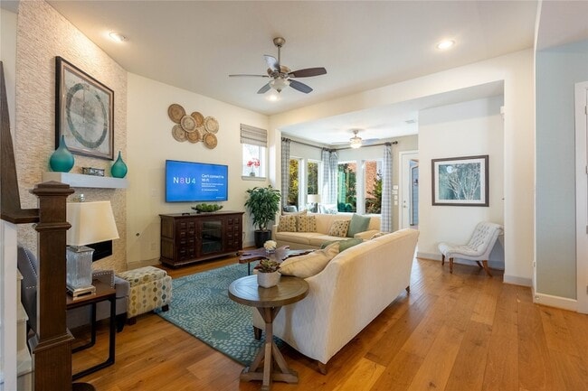 Building Photo - 1016 Peacock Blvd