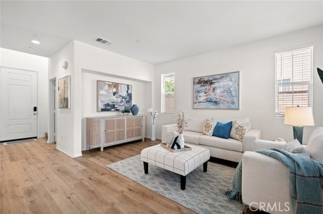 Building Photo - 1406 Girona Dr