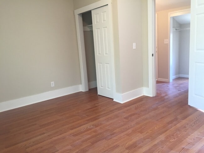 Building Photo - 4251 9th Ave NE