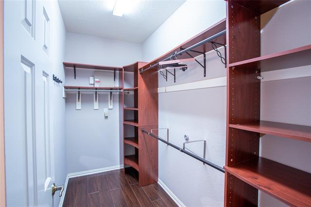 Building Photo - 956 Avondale Ln