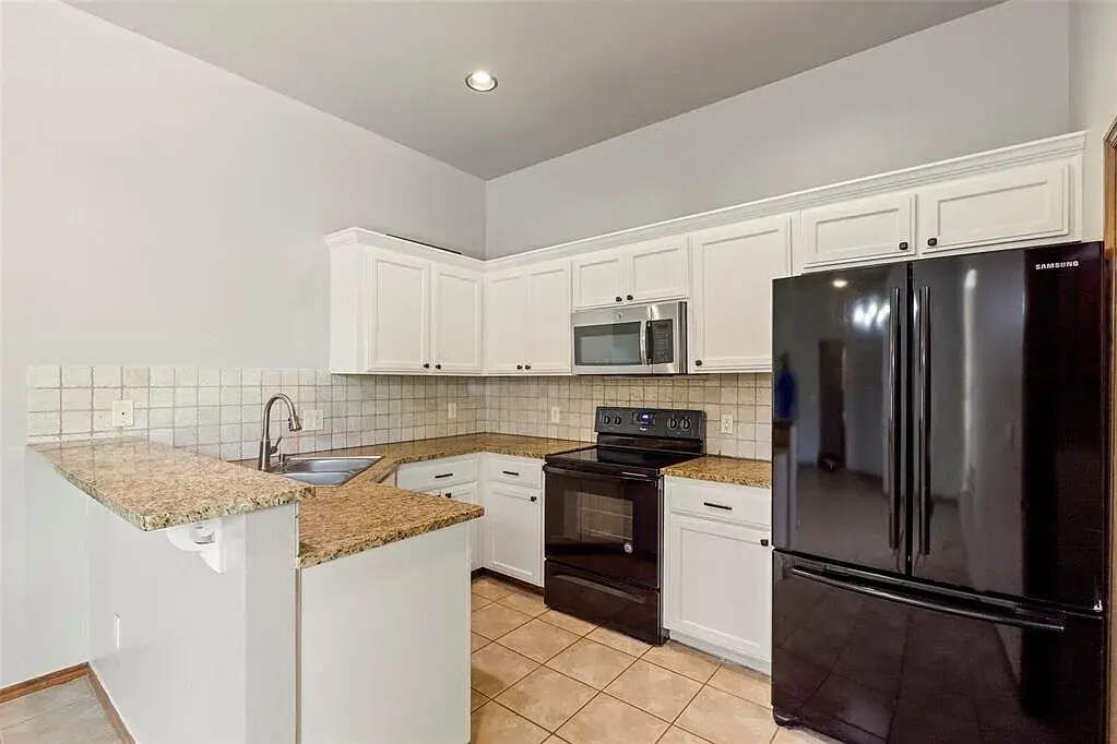 Building Photo - 11644 Country Vw