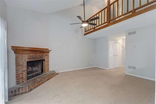 Building Photo - 4548 Coopers Creek Pl SE