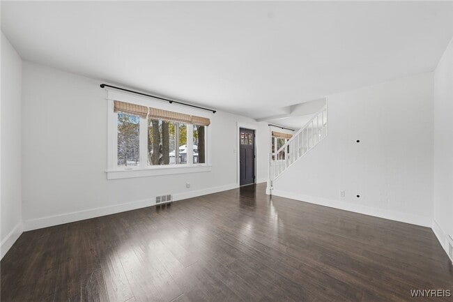 Building Photo - 4316 Clinton St