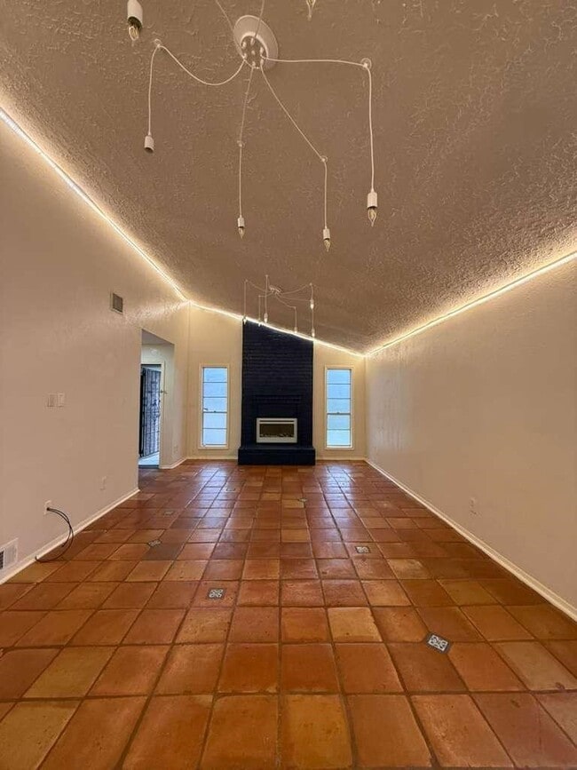 Building Photo - 22538 Market Square Ln