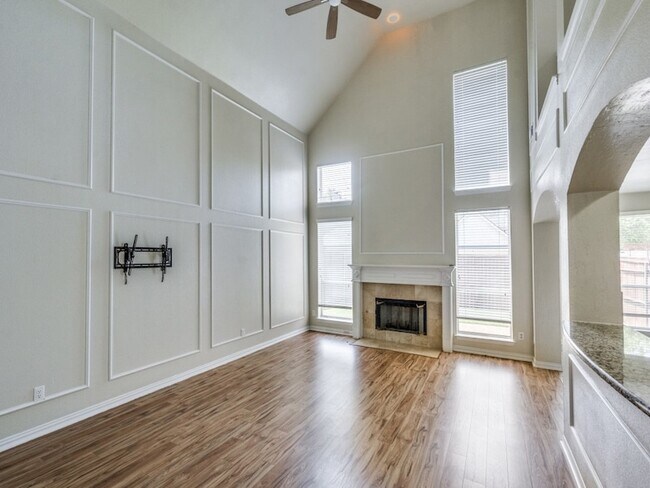 Building Photo - 4612 Old Pond Dr