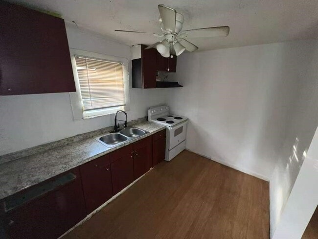 Building Photo - 4509 Pardee St