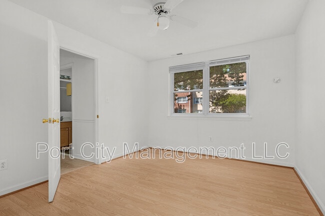 Building Photo - 4407 Falls Bridge Dr