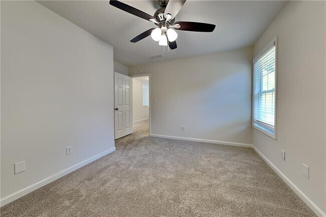 Building Photo - 863 Langley View Ct