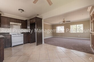 Building Photo - 3831 Wall St
