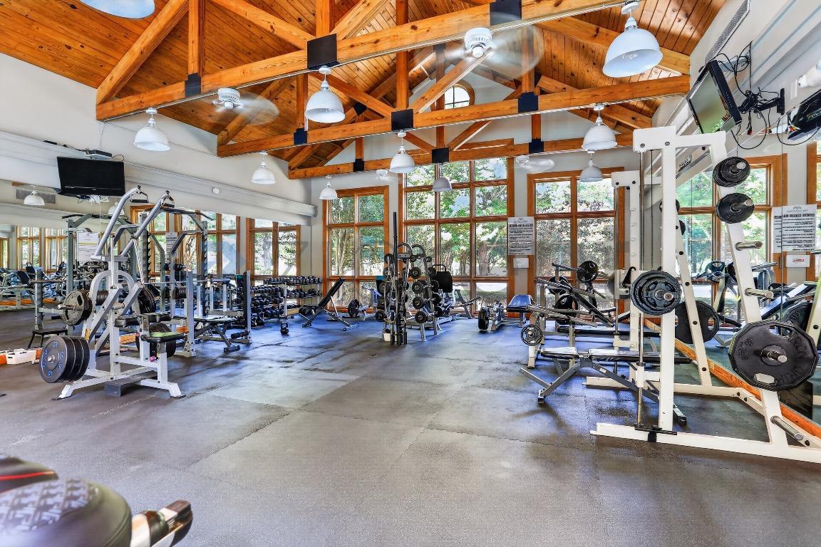 Building Photo - Unit 906
