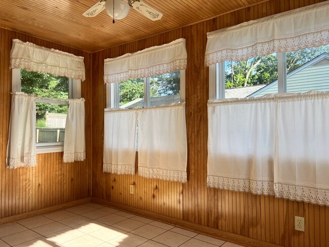 Building Photo - 34 Corsino Ave
