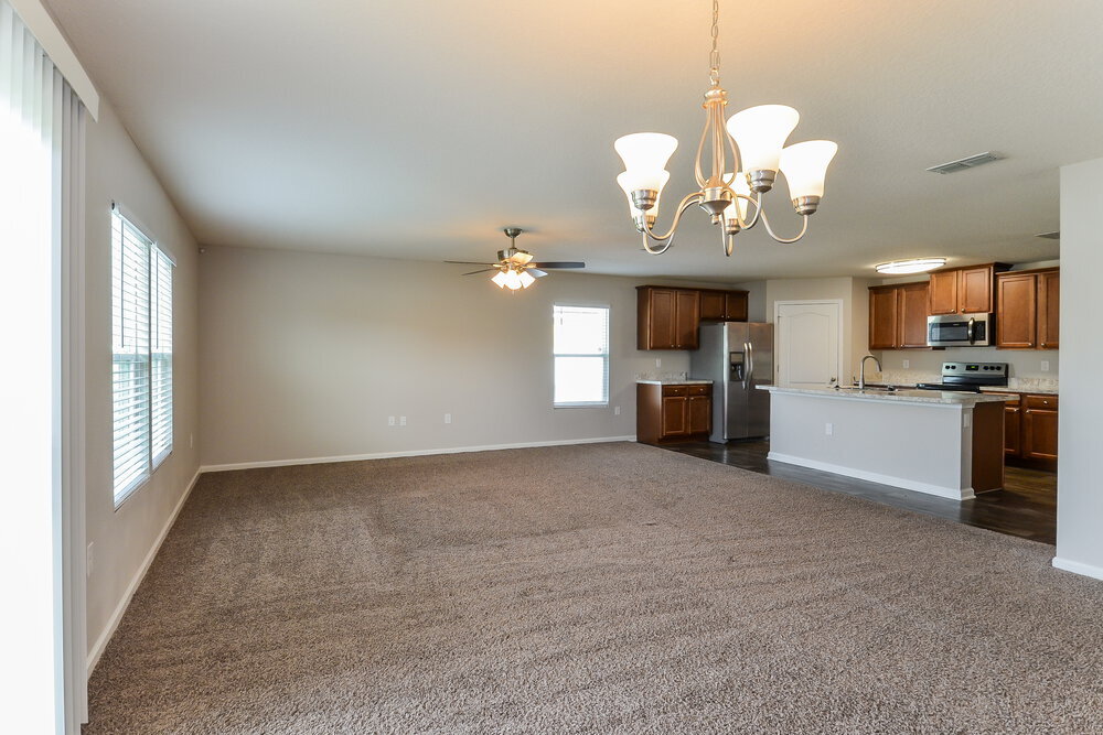 Building Photo - 6780 Sandle Dr