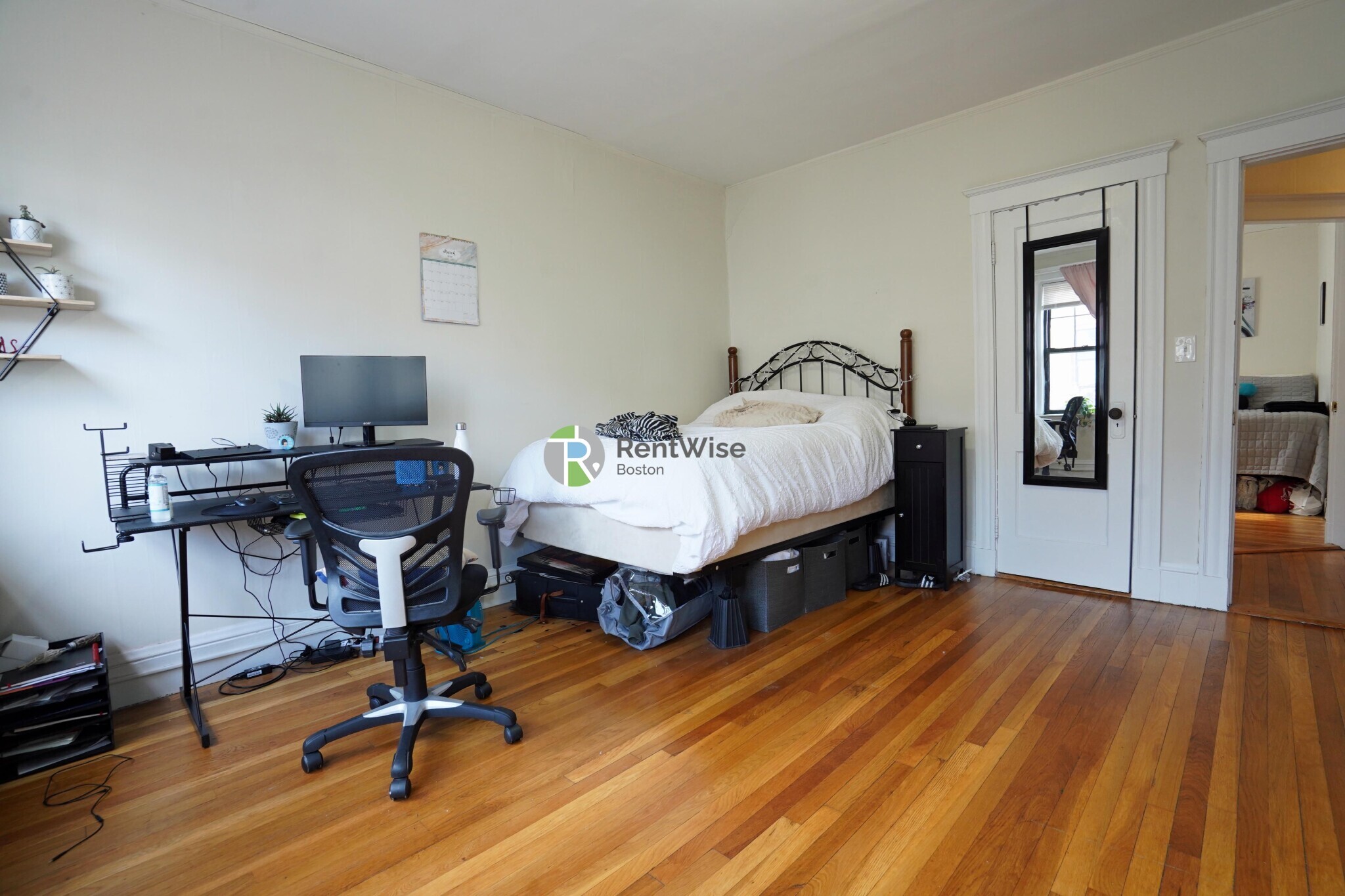 Building Photo - 39 Clinton St