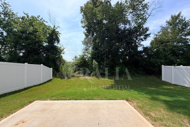 Building Photo - 563 Whitley Rdg Dr