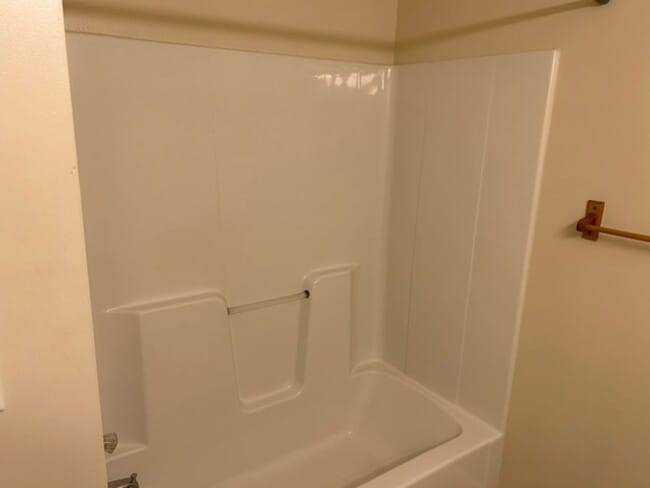 Building Photo - Womelsdorf