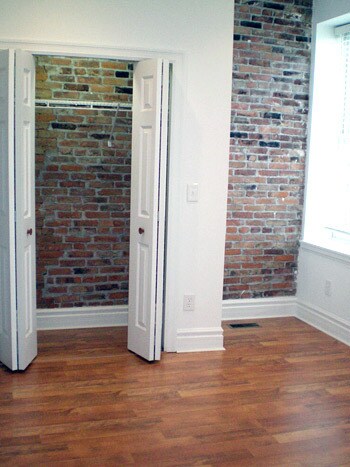 Building Photo - 115 W Maumee St