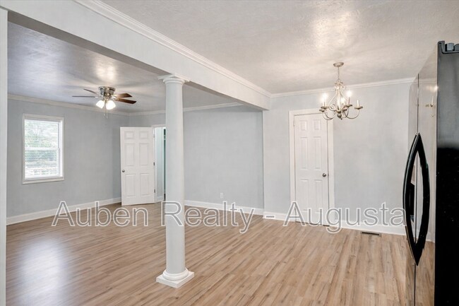 Building Photo - 1744 Pennsylvania Ave