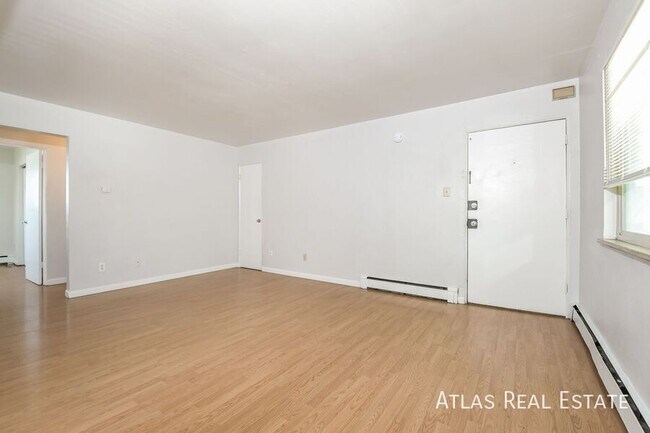 Building Photo - 9955 W 59th Pl