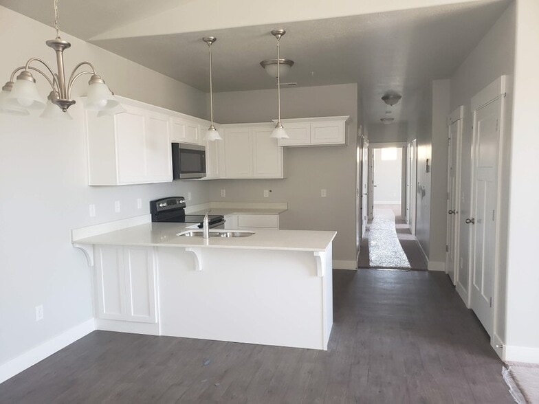 Building Photo - 4216 W 1530 N