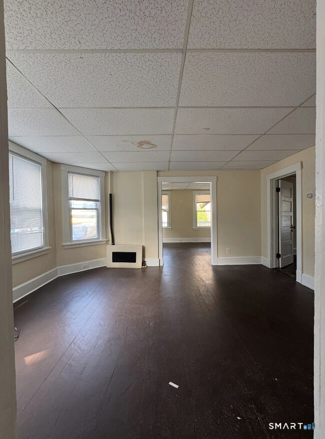 Building Photo - 144-146 Montauk Ave