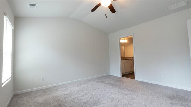 Building Photo - 3675 Abbey Wy