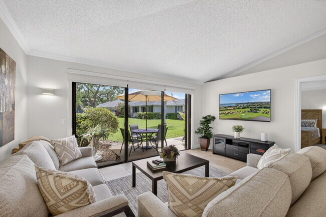 Building Photo - 119 Club Dr