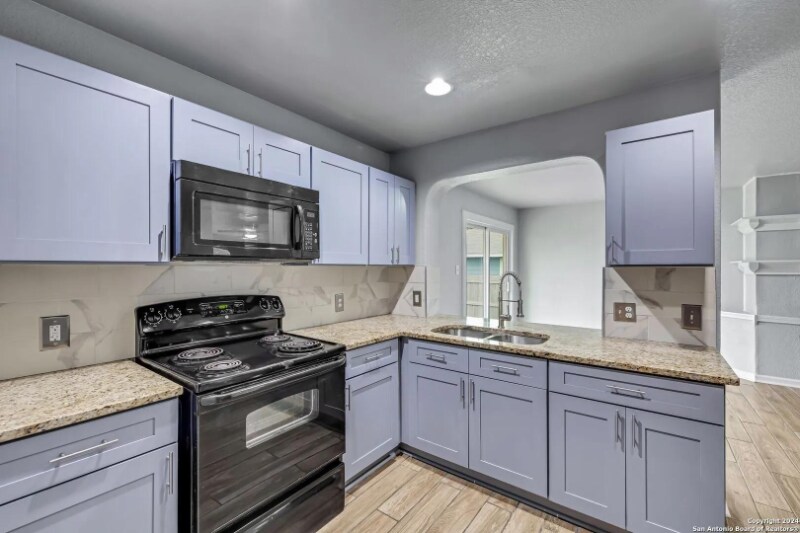 Building Photo - 2326 Camberly View