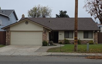 Building Photo - 2090 N Berkeley Ave