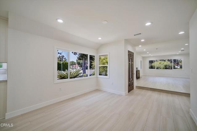 Building Photo - 838 Highland Ave