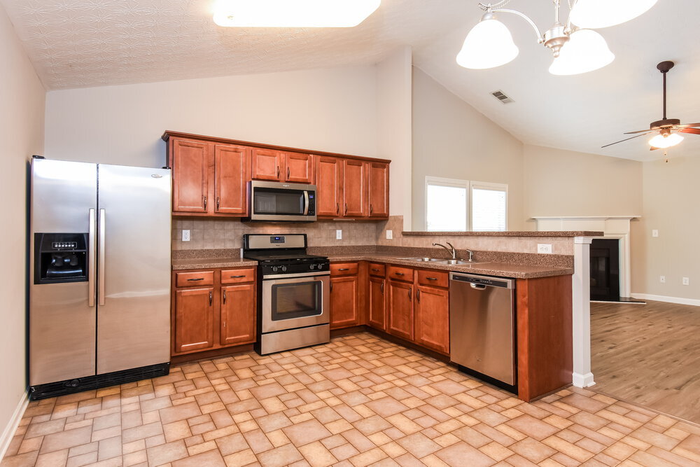 Building Photo - 210 Winterbury Dr