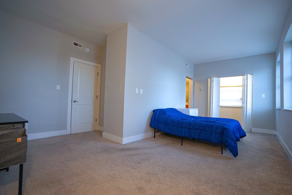 Building Photo - 601 Westgate Ave