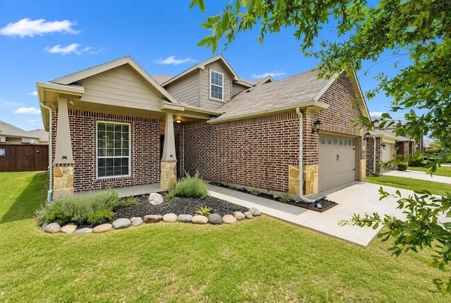 Building Photo - 1009 Cheyenne Dr