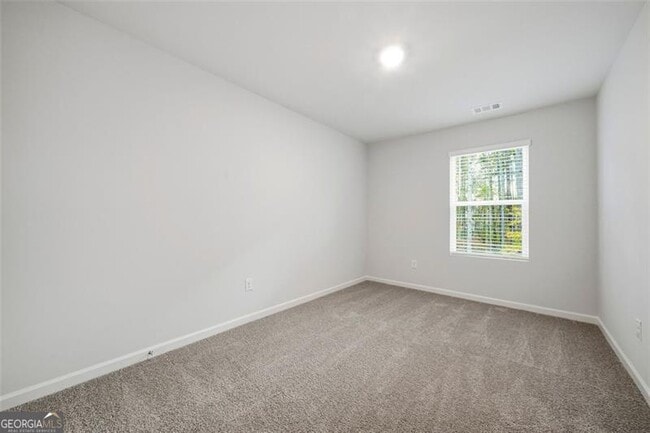 Building Photo - 5961 Skylar Dr