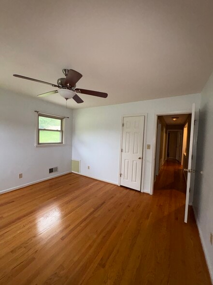 Building Photo - 5528 Galloway Cir