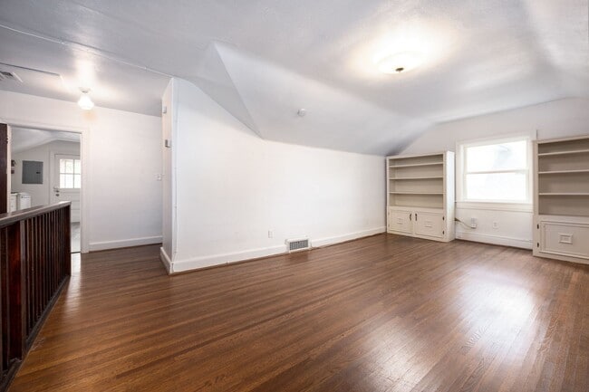 Building Photo - 1501 Clayton Ave
