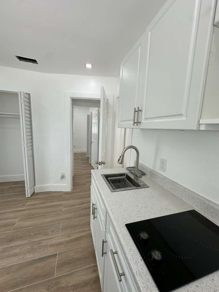 Building Photo - 14510 SW 105th Ave