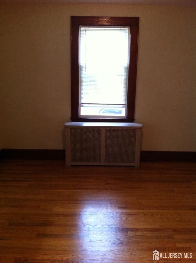 Building Photo - 1301 Central Ave