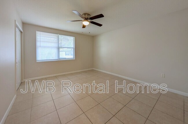 Building Photo - 2851 Yellow Pine Ct