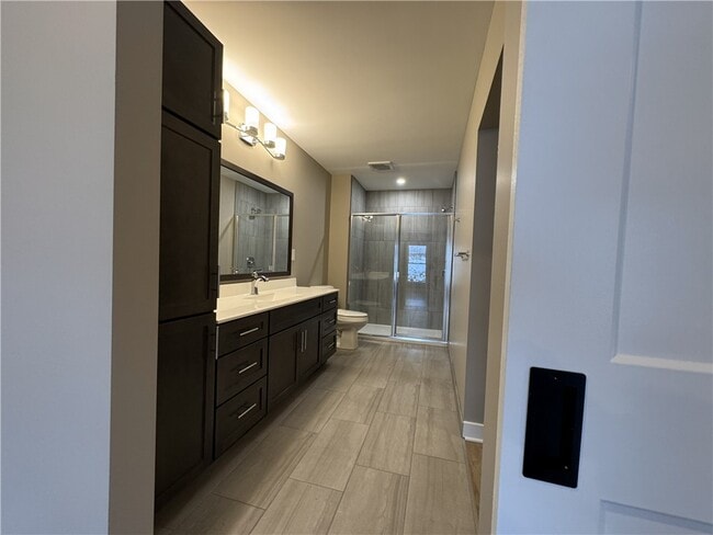 Building Photo - 540 Championship Dr