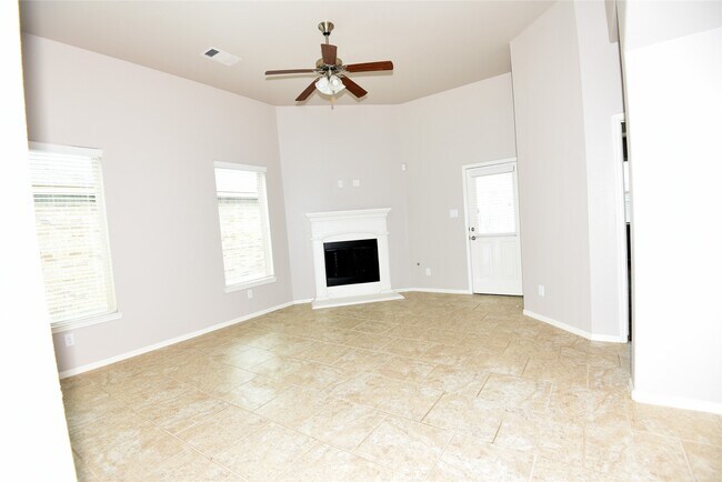 Building Photo - 4519 Fenway Park Way