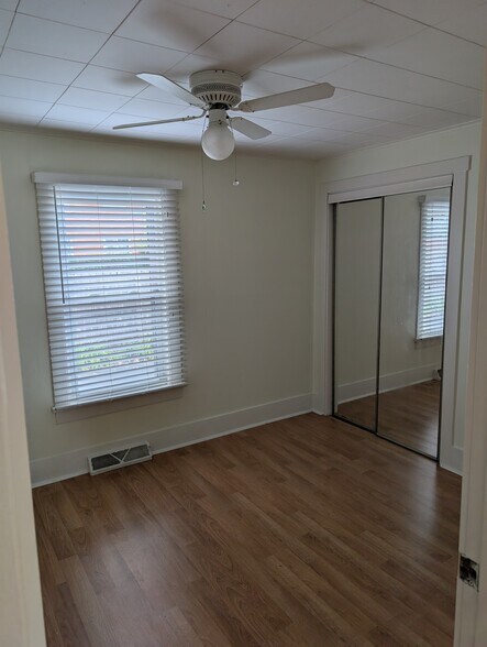 Bedroom #1 - 14837 Keating Ave