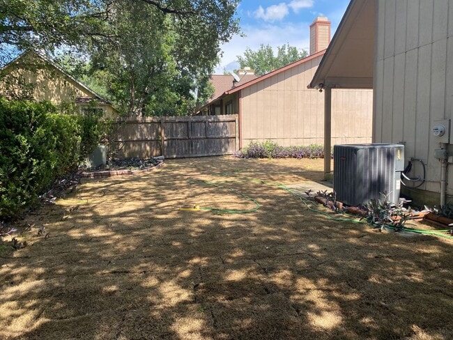 Building Photo - 4111 Camphor Way